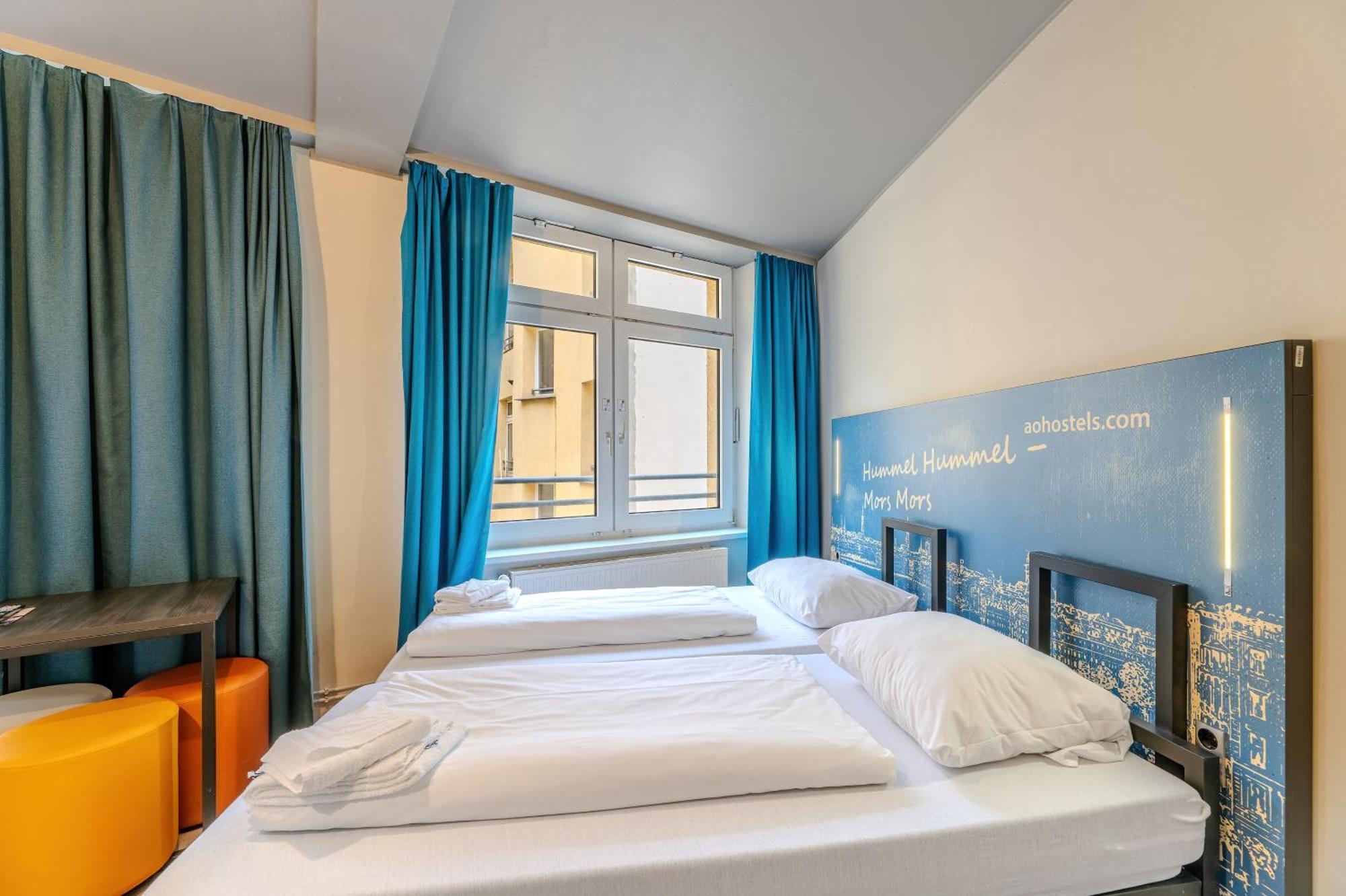 A&O Hamburg Hauptbahnhof Hostel Exterior photo